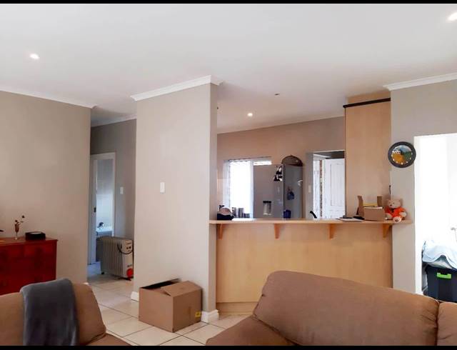 3 BEDROOM TOWNHOUSE RENTED IN MIRAMAR